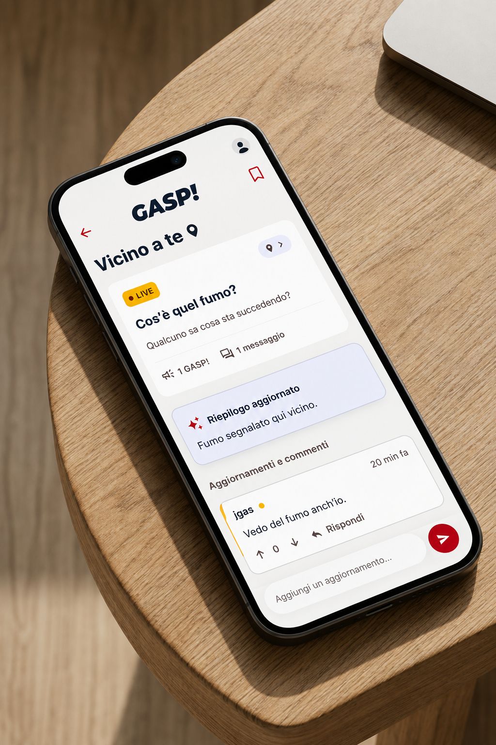 Il feed di GASP! su smartphone: una segnalazione di quartiere con gli aggiornamenti dei vicini